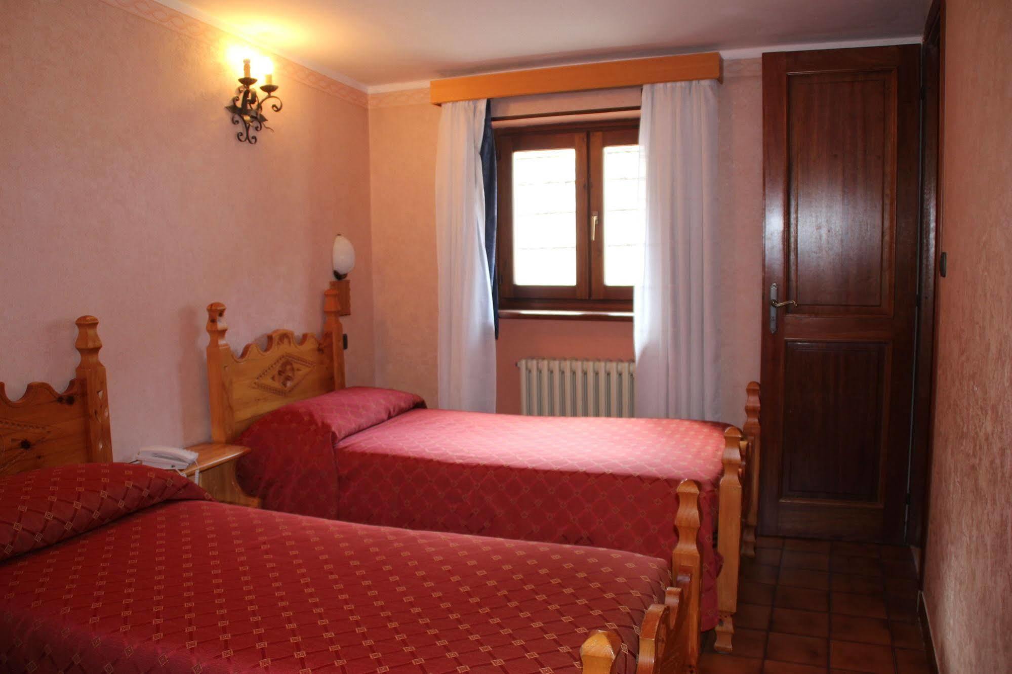 Banchetta Hotel